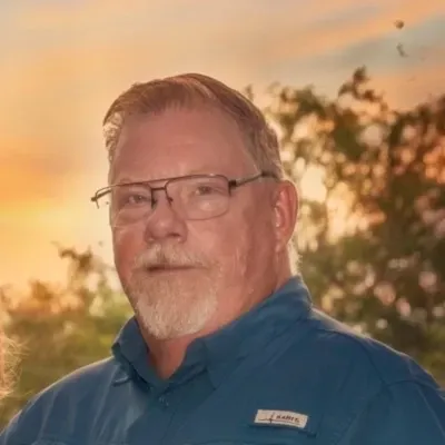 6a45e0f70e1925dc6735f57a_Rory Keel - Connectively.webp